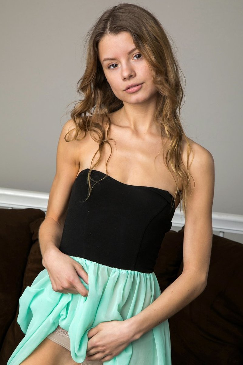 Регина, 23 года, 1 размер груди